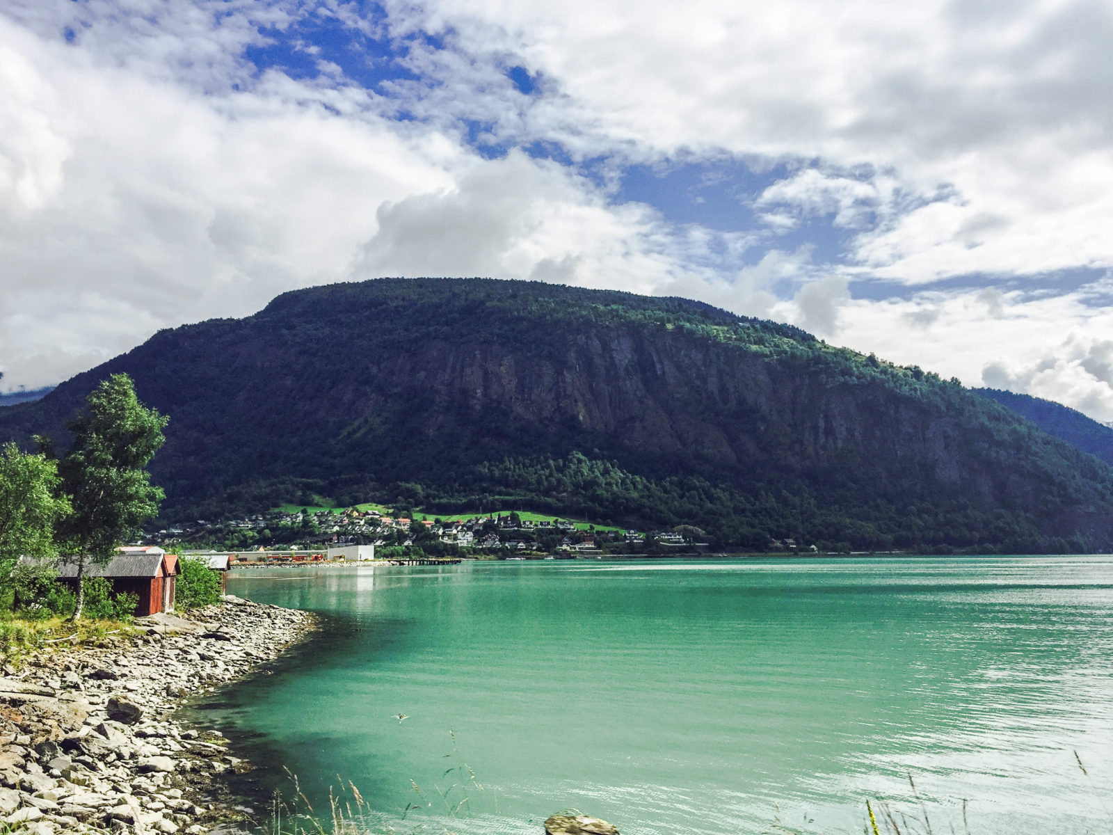 On RV55, between Balestrand and Jotunheim National Park