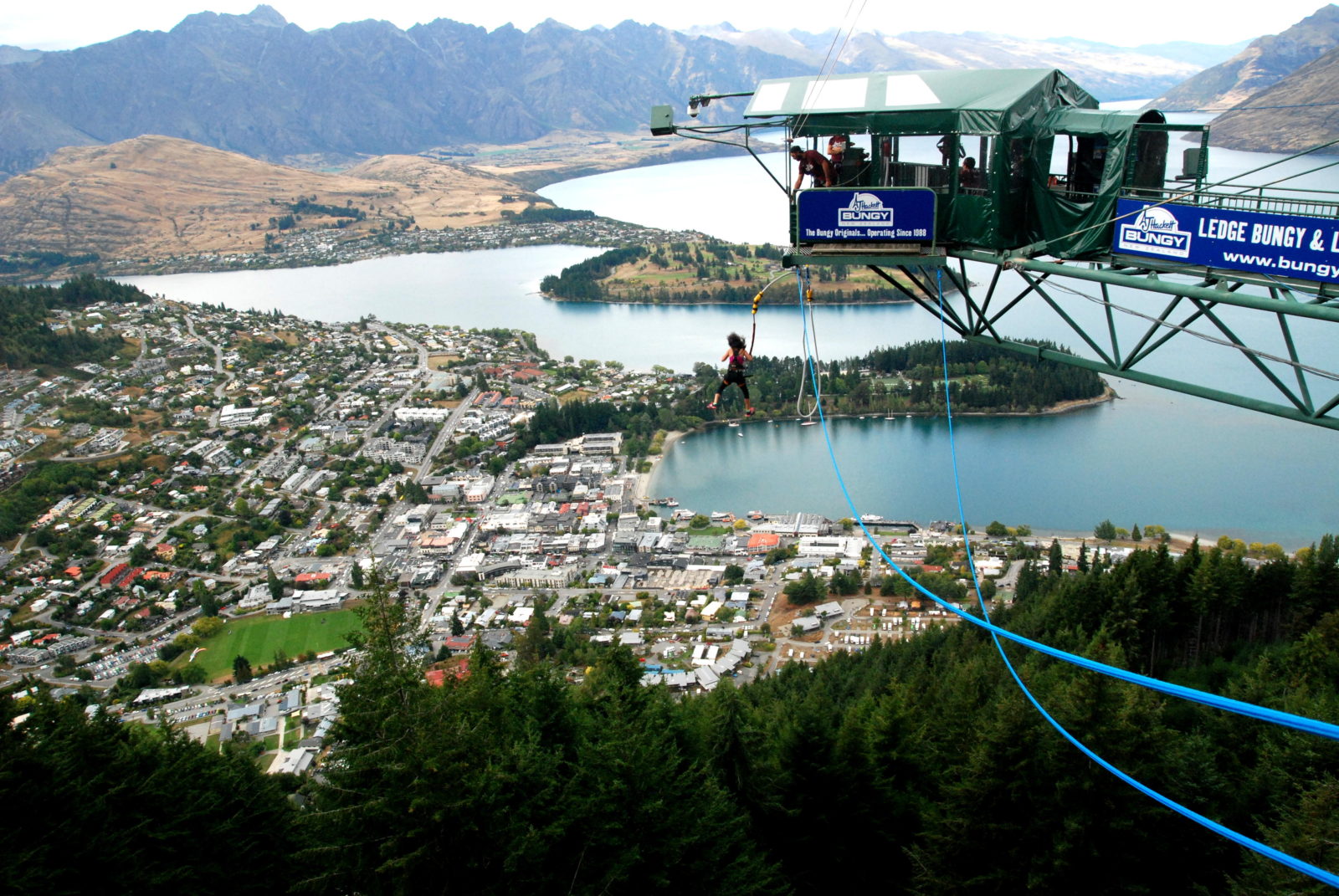 Bungee jumping platform in Queenstown