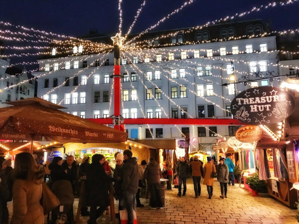 A Guide to Austria's Best Christmas Markets - Hopping Feet