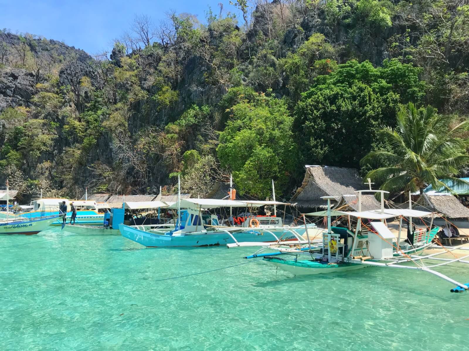 Island Hopping in Coron