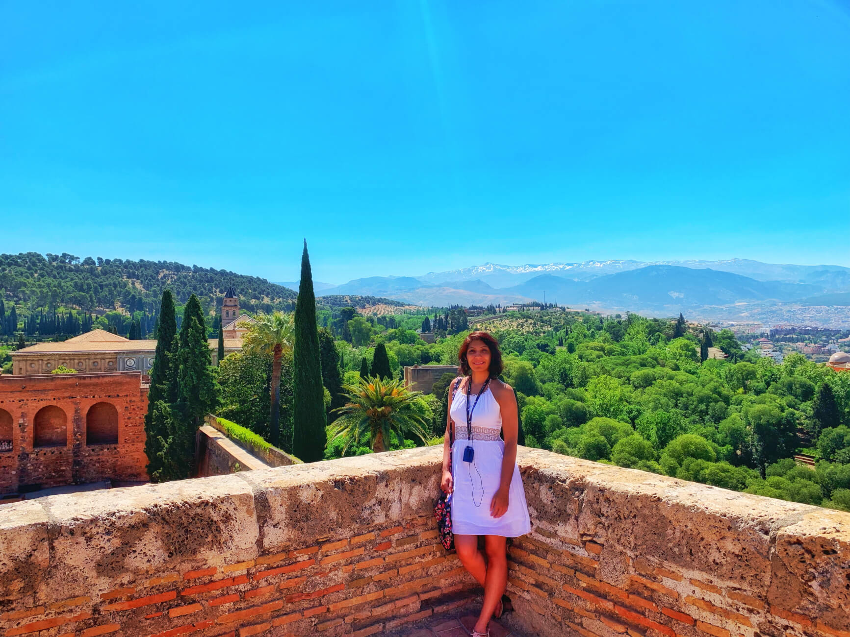 All you need to know about visiting the Alhambra in Granada - Hopping Feet