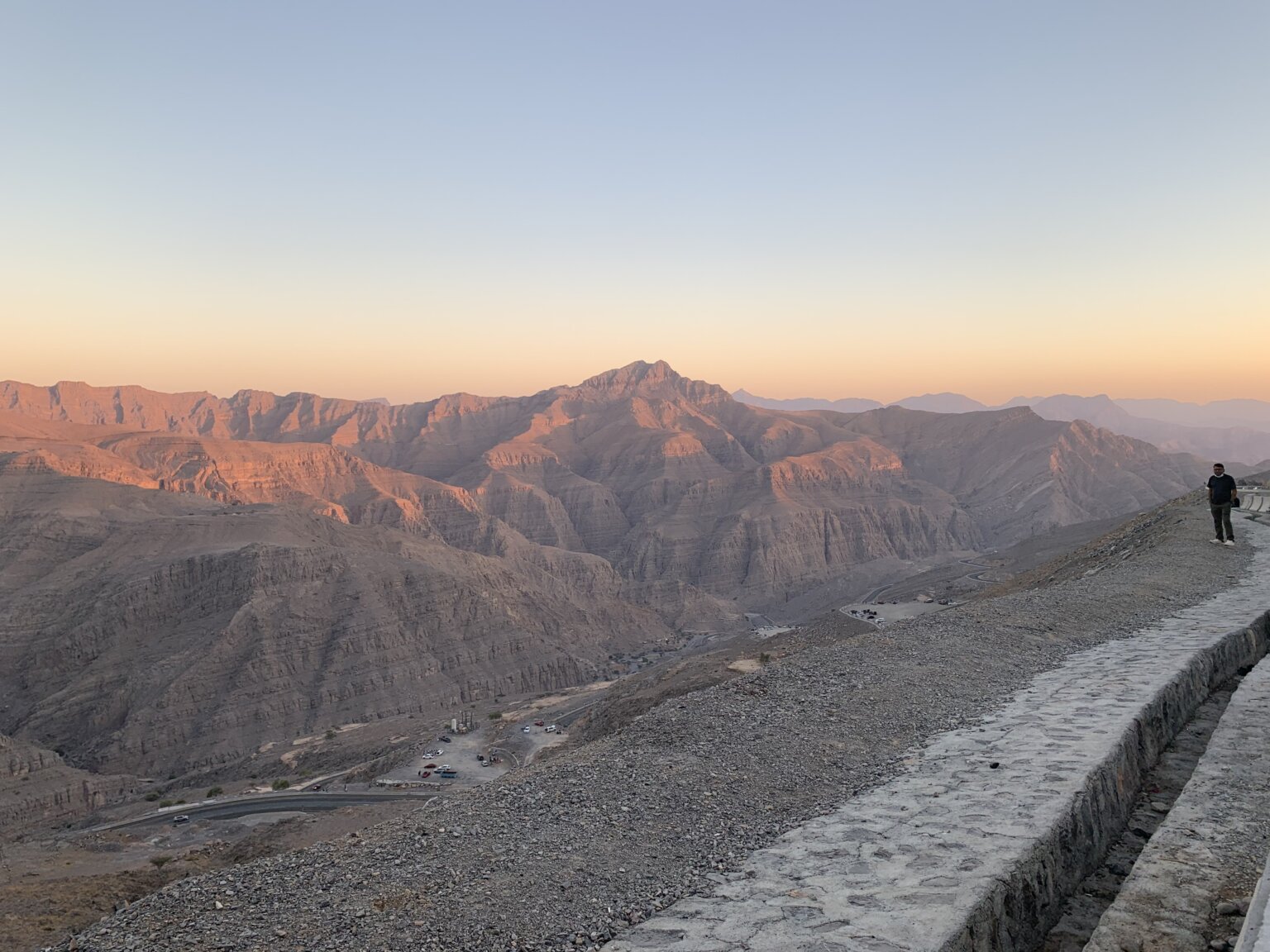 Best camping spots in the UAE Part 1 | Jebel Jais - Hopping Feet