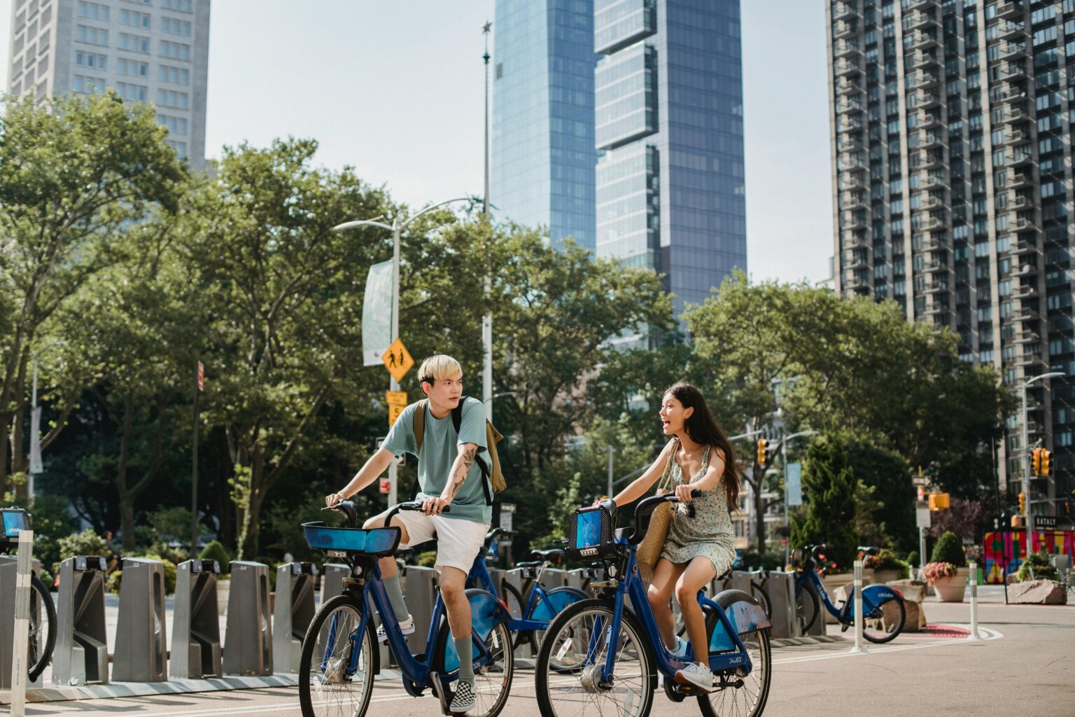 Exploring Biking in New York City: Tips, Routes, and Staying Safe in the 'New York Minute'