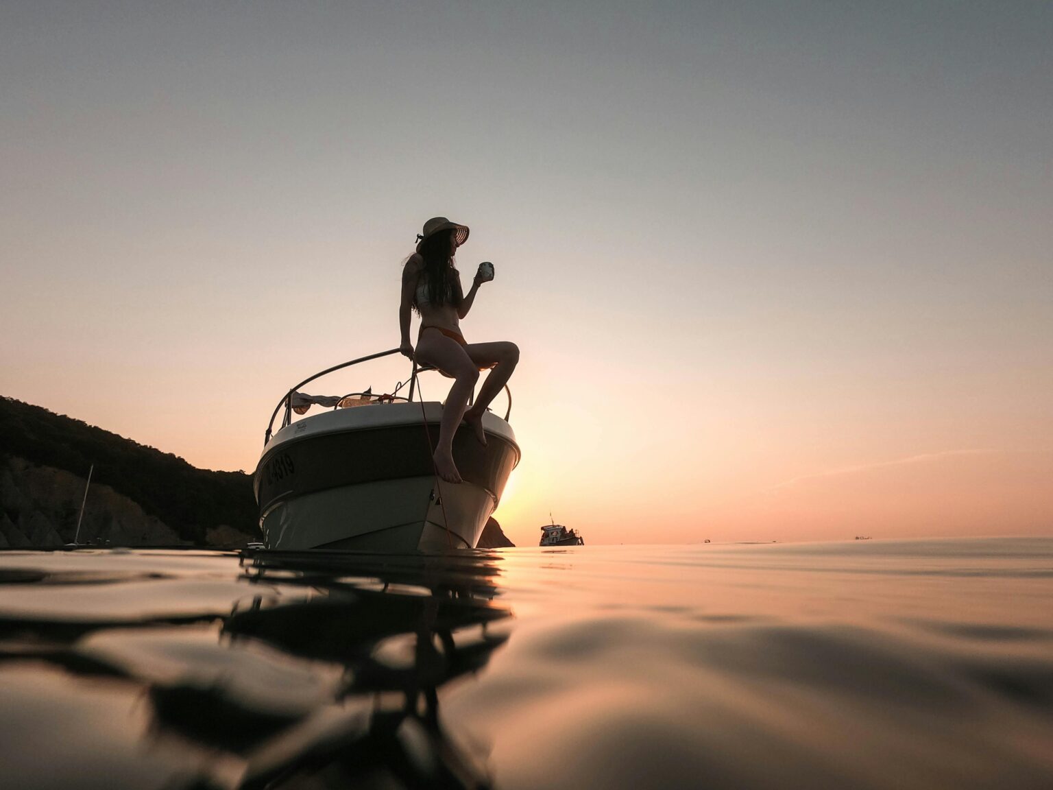 How to Plan a Luxury Getaway on the Water