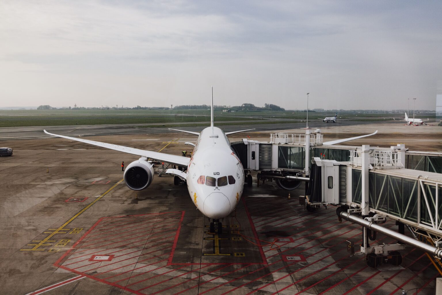 Miami vs. Fort Lauderdale Airport: Which One to Choose and How to Get There in Style